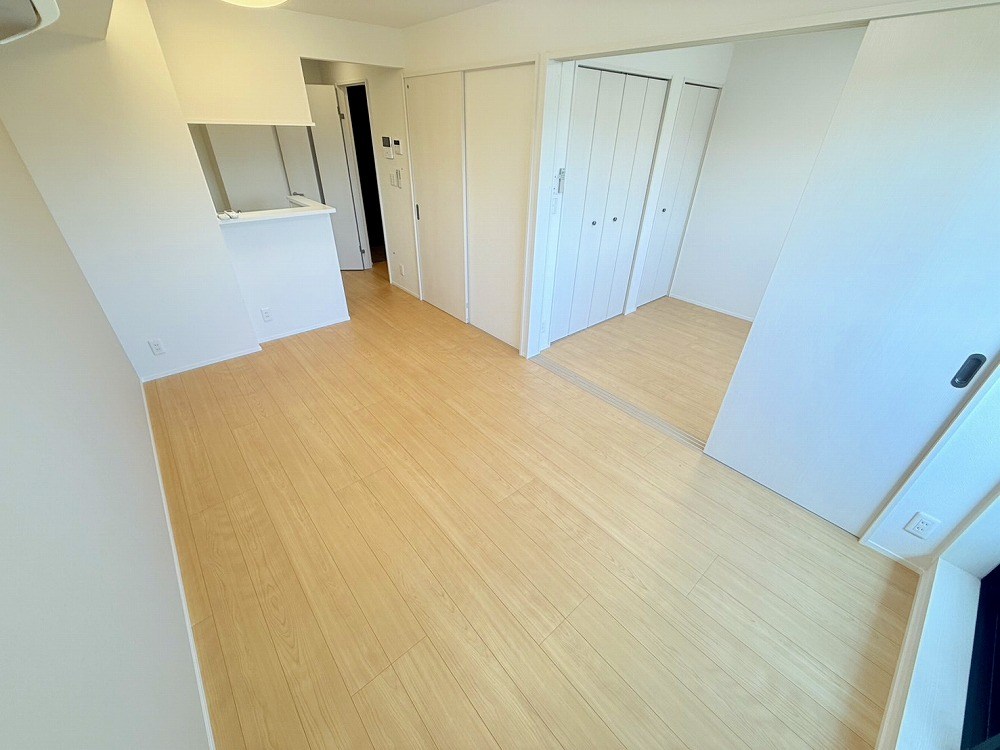 ファイブ リーフ ウエスト リビング