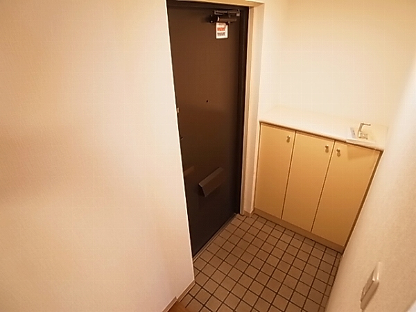 パーク・ノヴァ柏 玄関