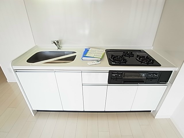 リラヴェールレジデンス キッチン