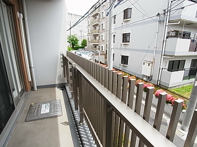 リラヴェールレジデンス ベランダ