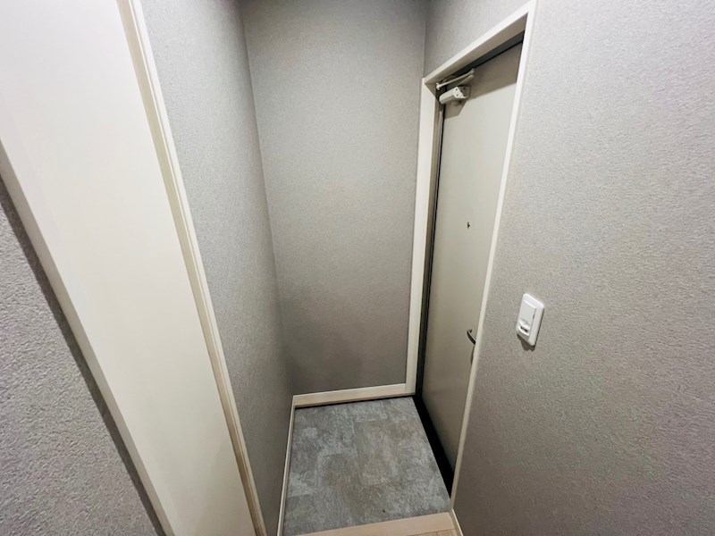 ＣＯＳＭＩＣ 玄関