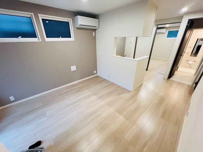 ＣＯＳＭＩＣ リビング