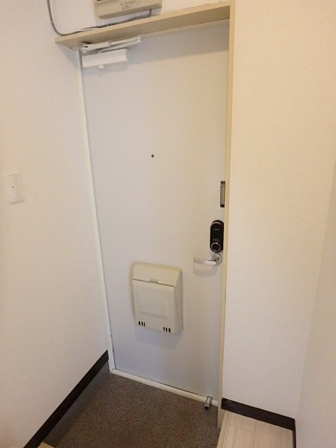 ロフティスピング鎌ヶ谷 玄関