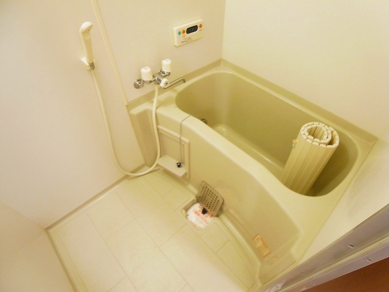 ホワイトガーデン 風呂画像