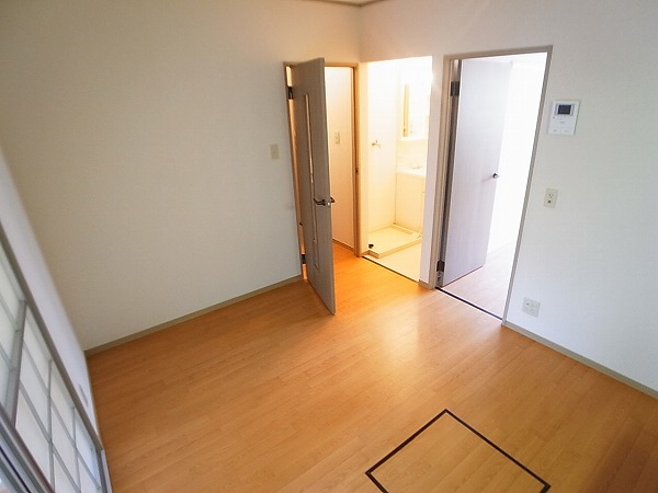 グリーンヒルズ中峠台 E リビング