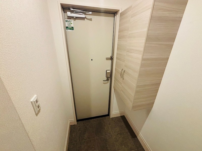 ソレイルKZ  玄関