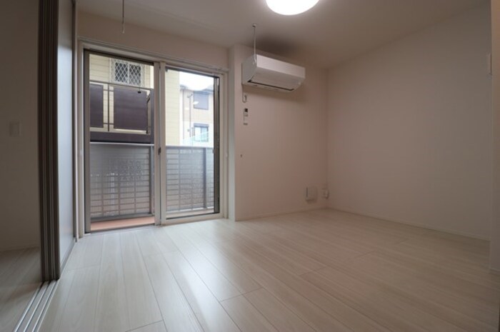 ソレイルKZ  リビング