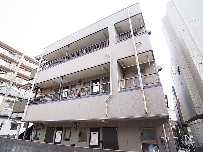 シャンポール稔台 301号室 外観