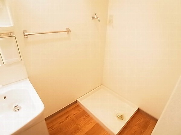 クレメント駒木Ａ その他6