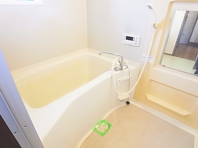 ヴィヴレ綾瀬 風呂画像