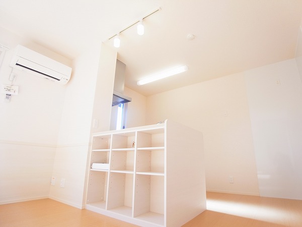 エスポワールＢ棟 (小青田) その他8