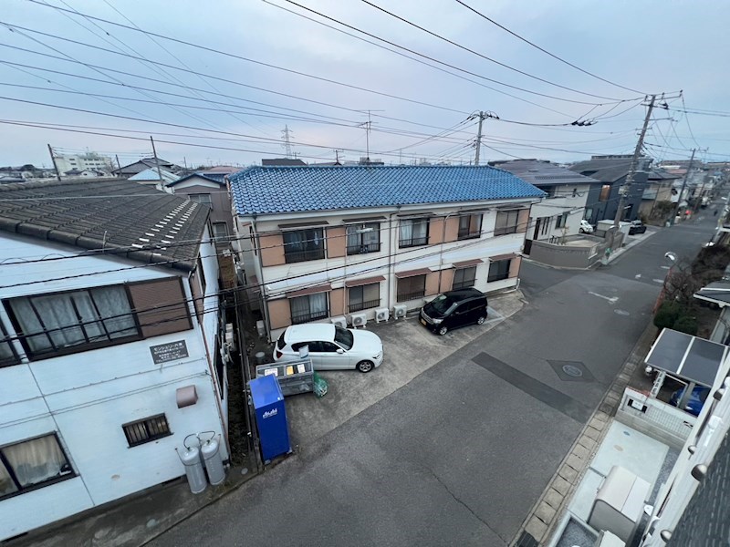 KLEIS六実 ベランダ