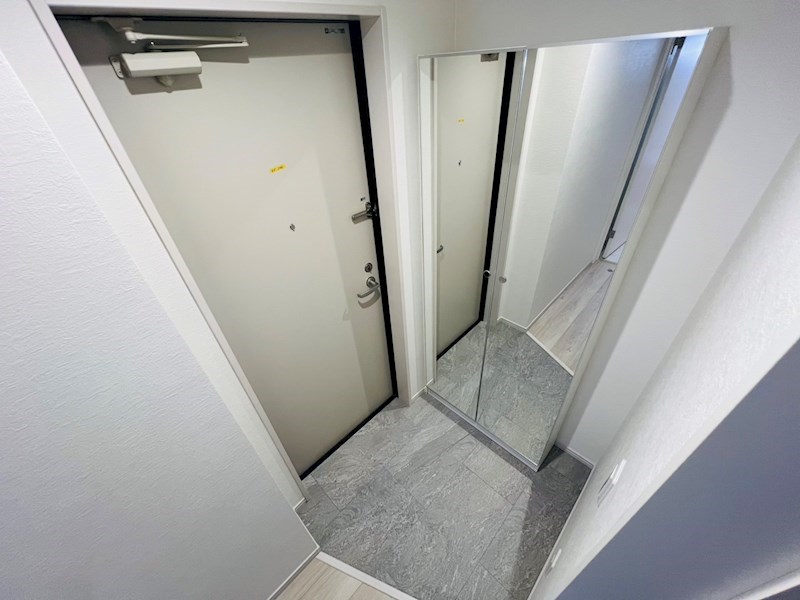 KLEIS六実 玄関