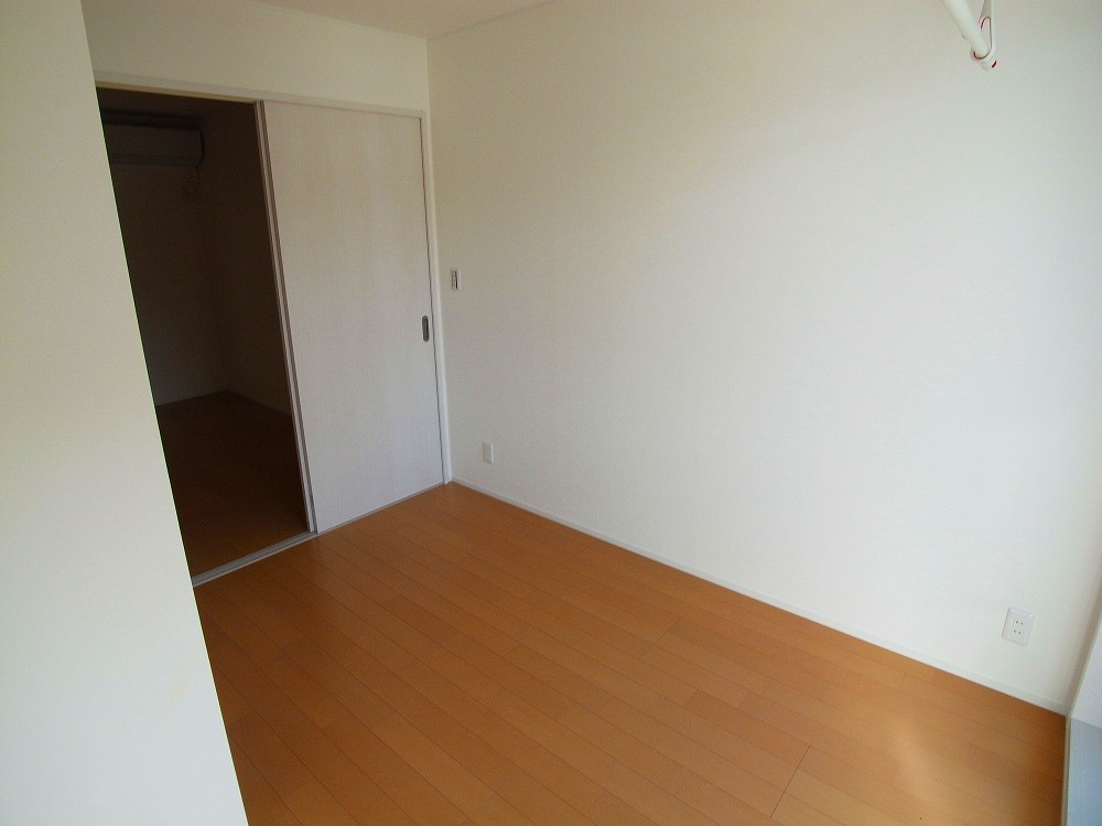 メゾン桜通り  ベッドルーム