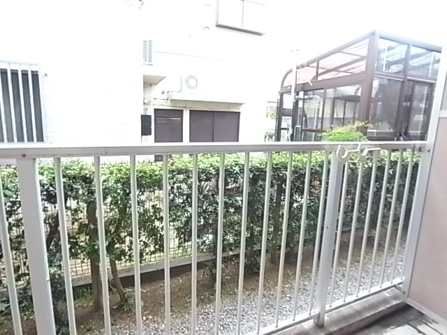 ラフィーヌ松ヶ丘 ベランダ