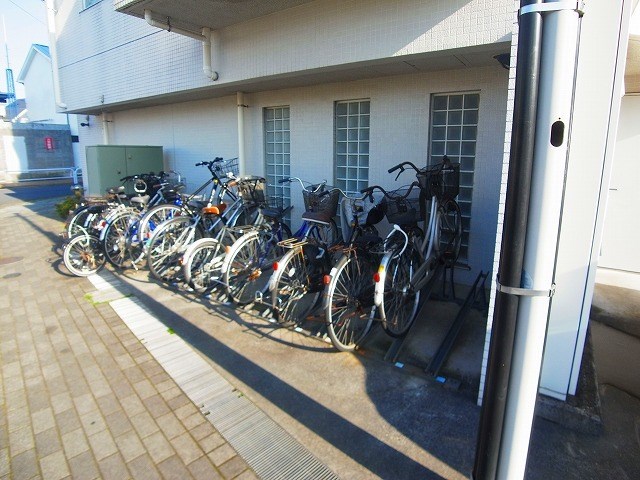 リファイズ綾瀬 その他外観4