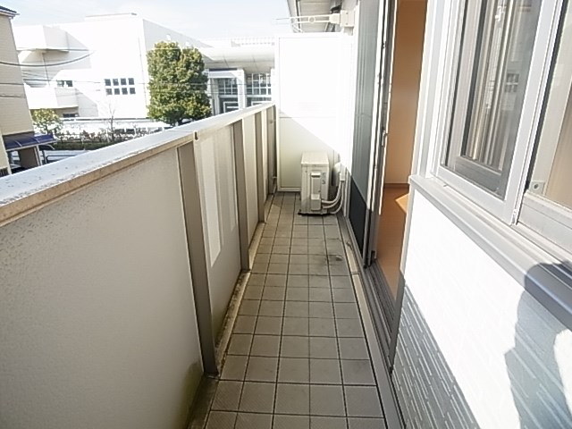 ルキア ベランダ