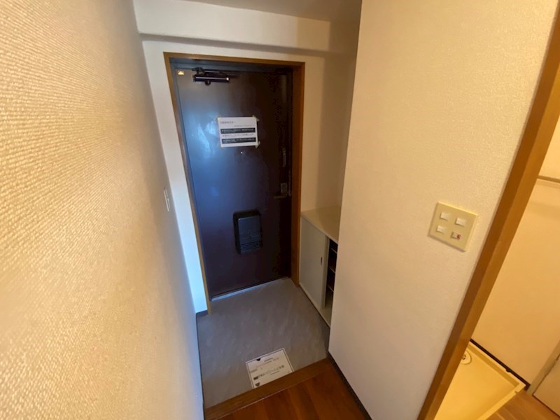 リヴェールマルシン 玄関