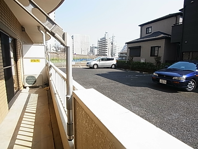 クオリティダイカン ベランダ