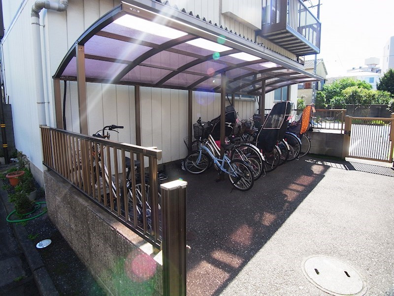 ヴォーヌング柳川 その他