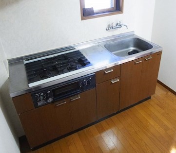 ヴォーヌング柳川 キッチン