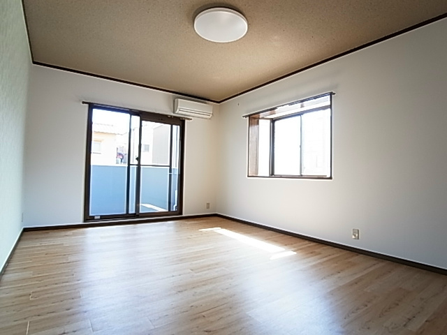 フューチャードリーム松戸 リビング