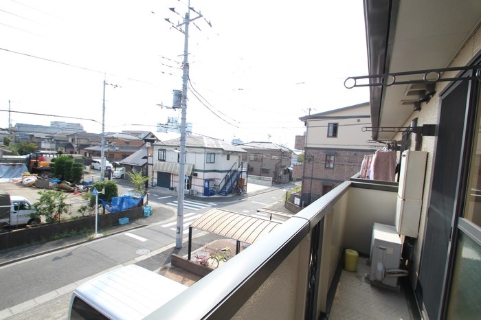 ロイヤルヒル　Ｅａｓｔ ベランダ