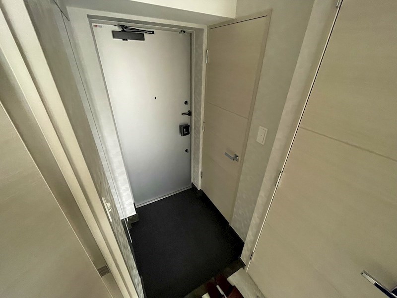 COCO-CHILL KAMEARI 玄関