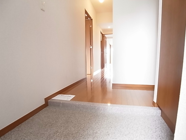 ＯＫＩ－Ｖ 玄関