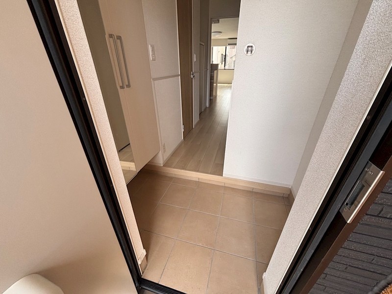 ローレル（Ｌａｕｒｅｌ） 玄関