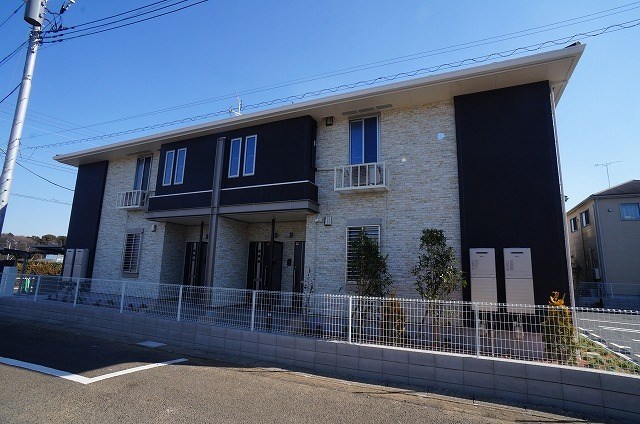 ジ・アピオン 201号室 外観