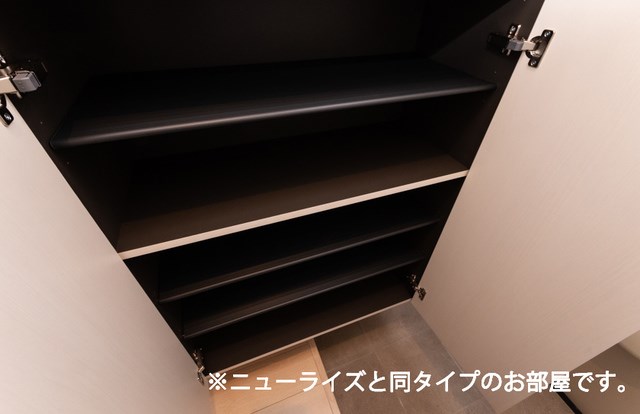 ジ・アピオン その他5