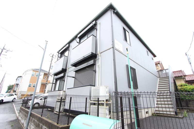 スクエア―コート 102号室 外観