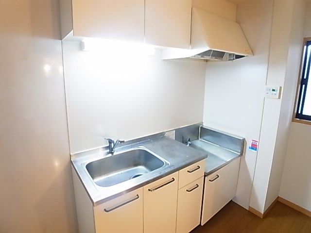 サンパティーク西綾瀬  キッチン