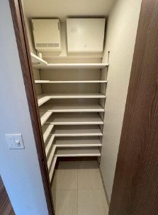 アトラス北千住 玄関