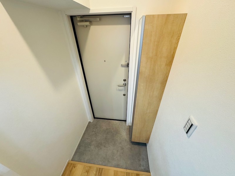 ボヌールメゾンB 玄関