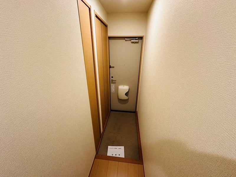 メゾン リーブル 玄関