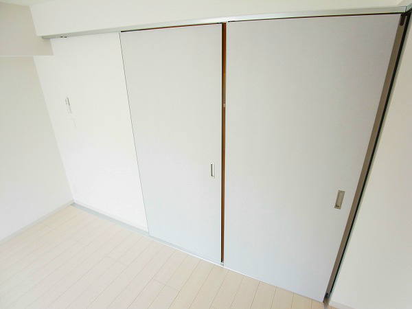 リブリ・ジェロ ドヴォム その他14