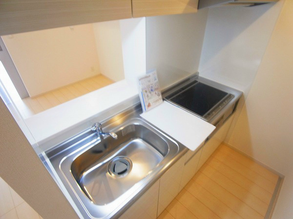 リブリ・ジェロ ドヴォム キッチン