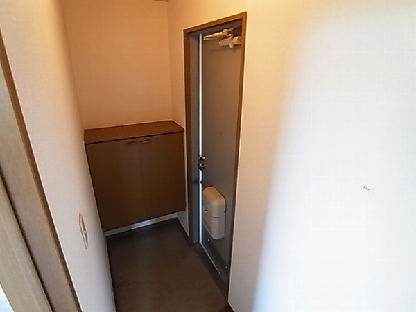 セジュールハイツ 玄関