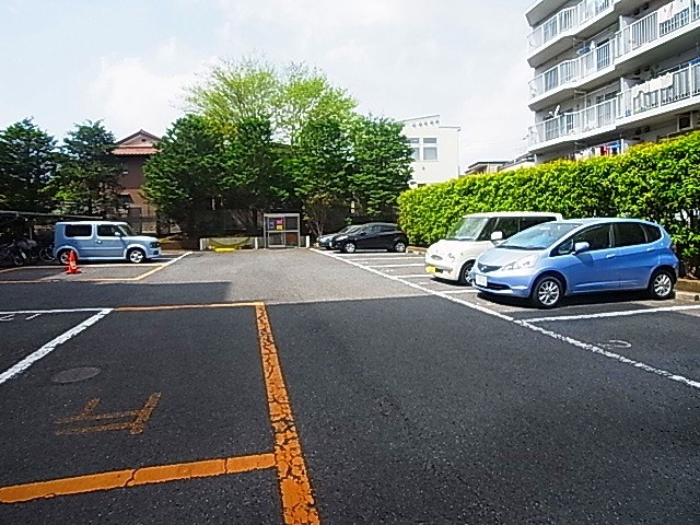 ＴＱレジデンス柏 駐車場