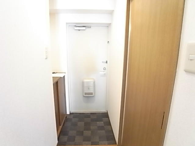 ファミール南流山 玄関