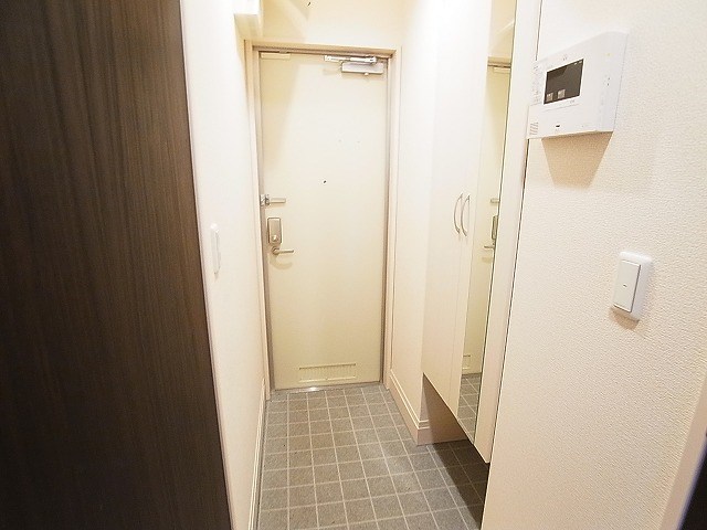グランドソレイユ 玄関