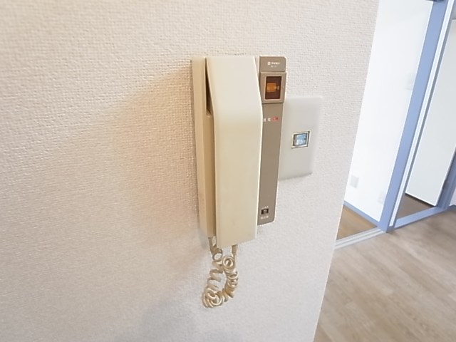キャヴァンイワタ その他3