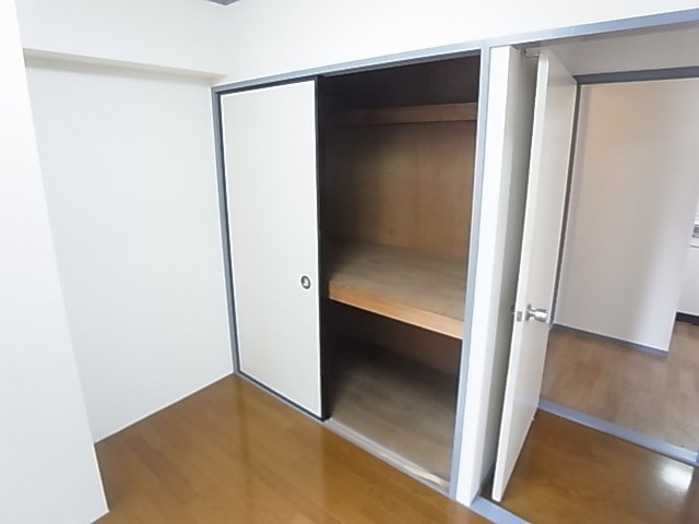 キャヴァンイワタ その他4