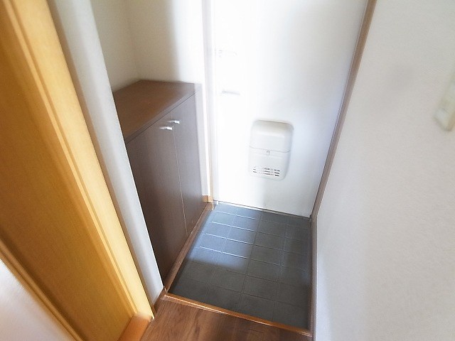 プリンシパル馬橋 玄関