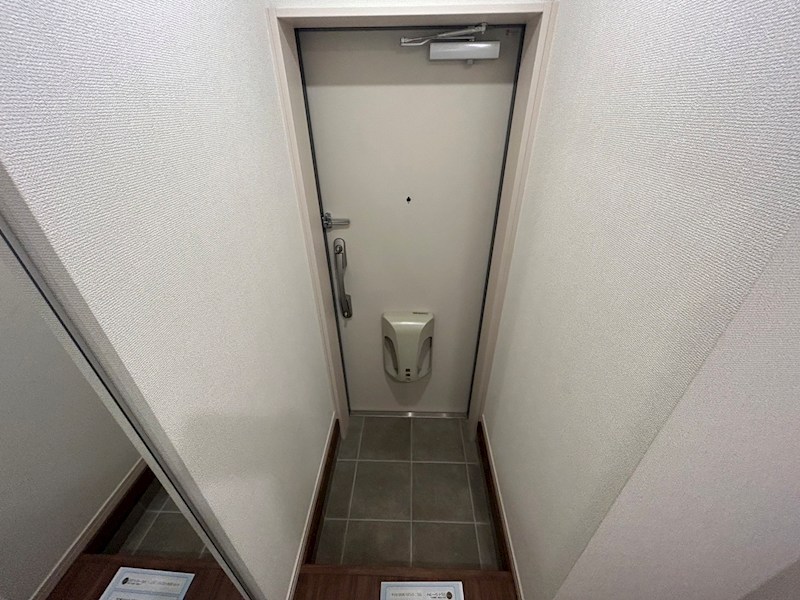 ブルーム 玄関