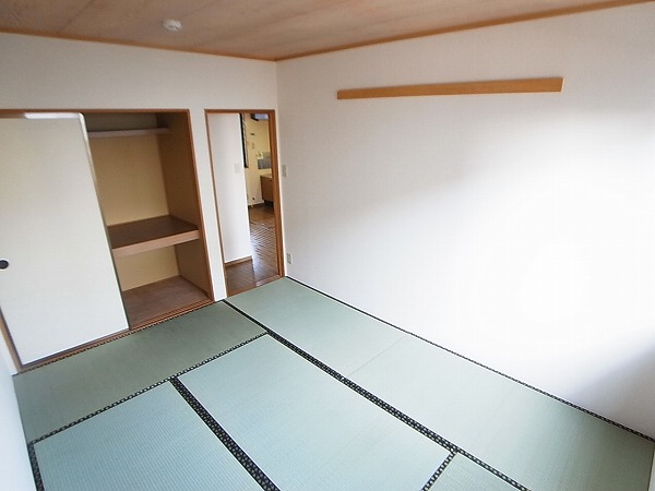 グリーンヒルズ中峠台 Ａ ベッドルーム