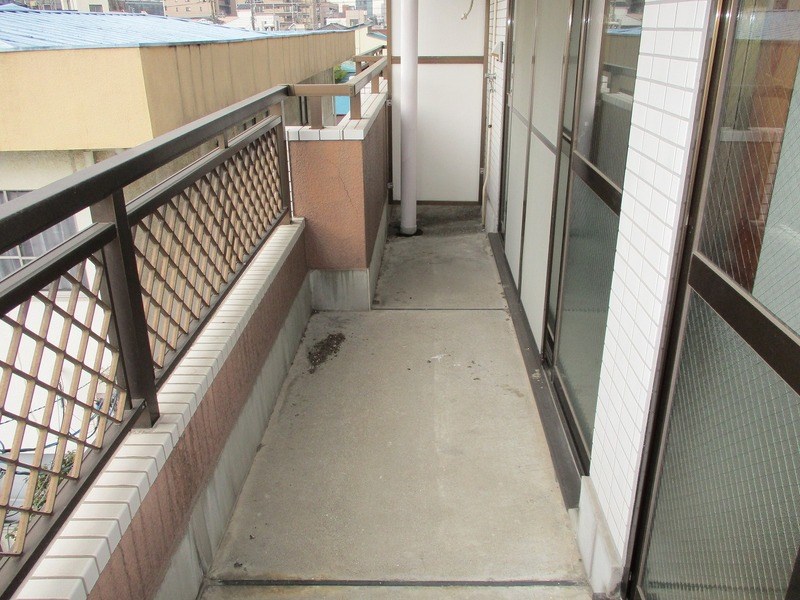 サワーハイツ中央本町  ベランダ