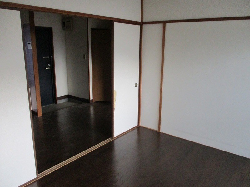 サワーハイツ中央本町  玄関